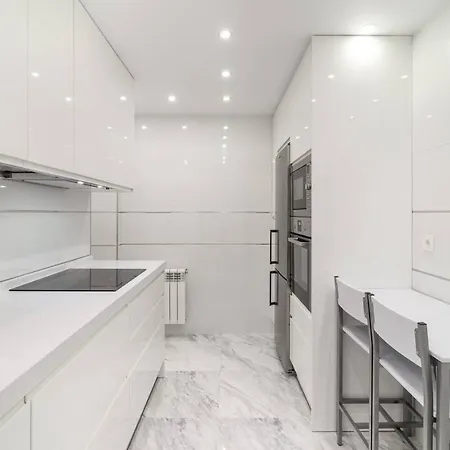Plaza Menorca Apartman *
